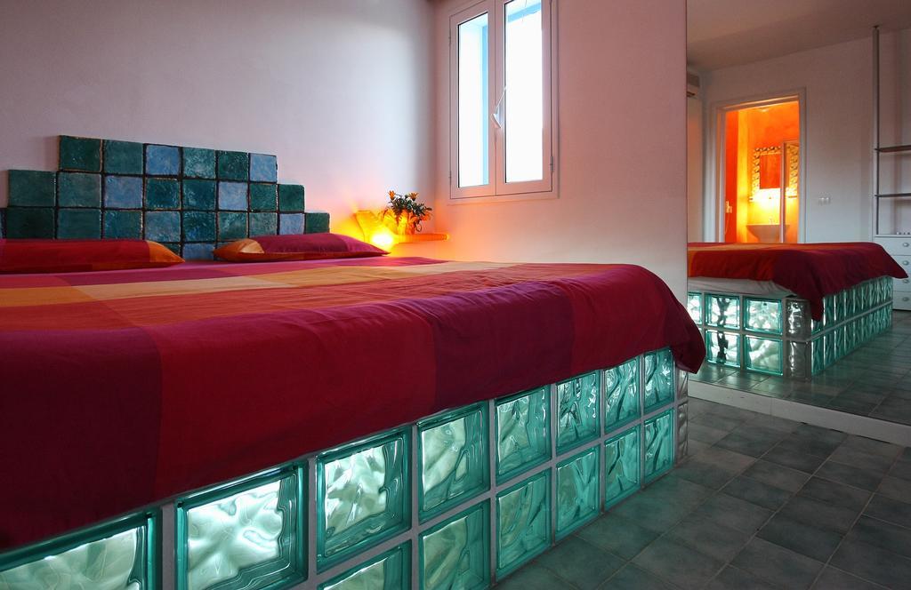 Suite House L'Isola Che Non C'E フォンターネ・ビアンケ 部屋 写真